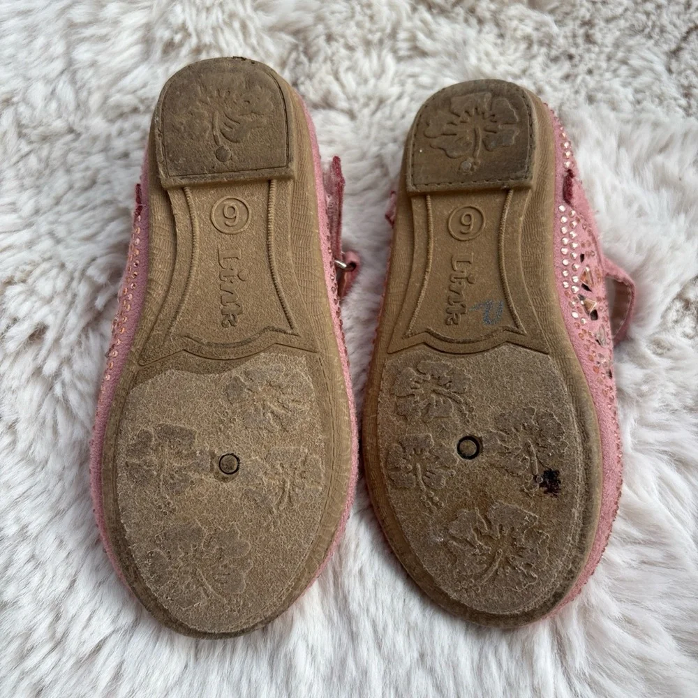 Girls Pink Dress Shoes With Rhinestones Size 6